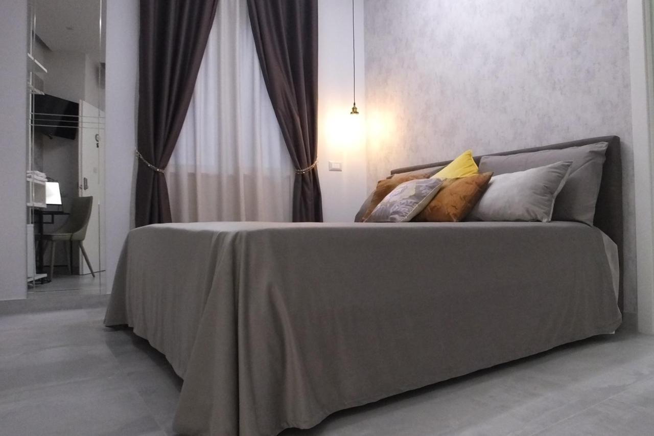 Prestige House Hotel Salerno Exterior photo
